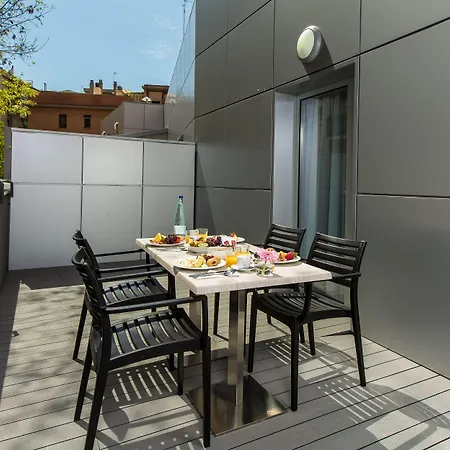 레오나르도 부티크 사그라다 파밀리아 3*