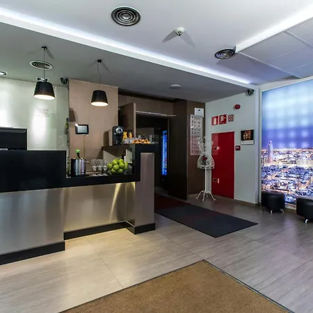 レオナルド ブティック サグラダ ファミリア バルセロナ