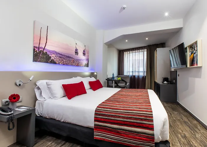 レオナルド ブティック サグラダ ファミリア ホテル 3*