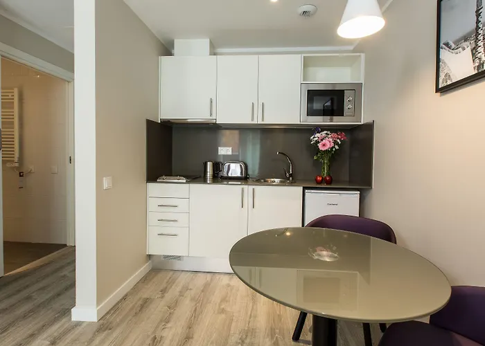 ホテル レオナルド ブティック サグラダ ファミリア 3*