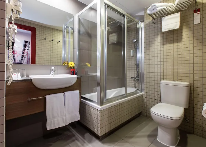 ليوناردو البوتيكي ساغرادا فاميليا فندق برشلونة