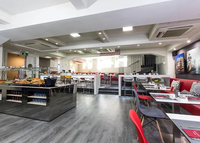 レオナルド ブティック サグラダ ファミリア ホテル 3*