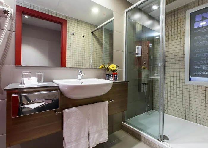 ホテル レオナルド ブティック サグラダ ファミリア 3*