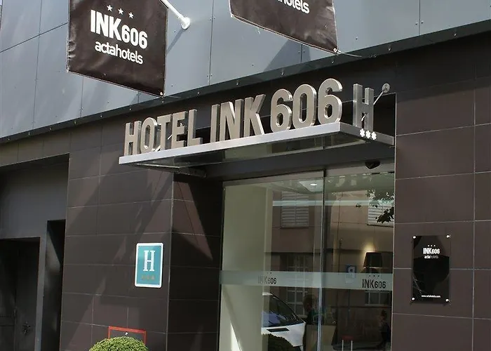 ليوناردو البوتيكي ساغرادا فاميليا 3* برشلونة