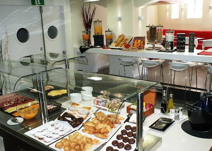 ليوناردو البوتيكي ساغرادا فاميليا 3*