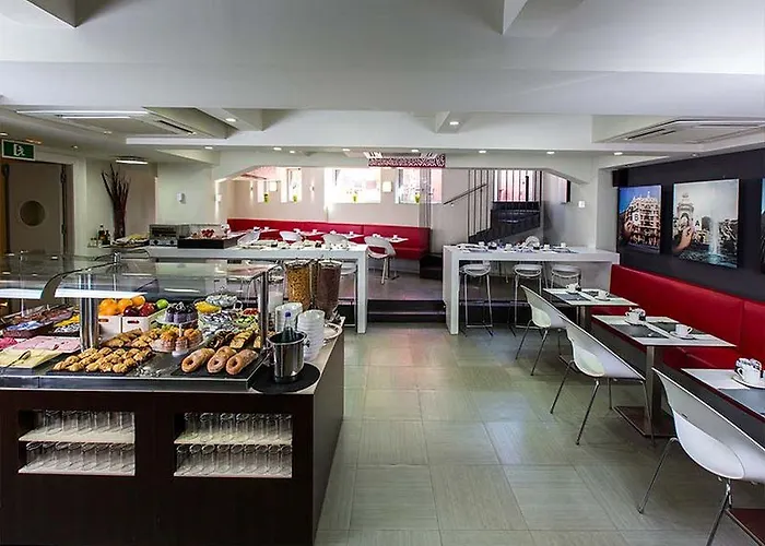 فندق ليوناردو البوتيكي ساغرادا فاميليا 3*