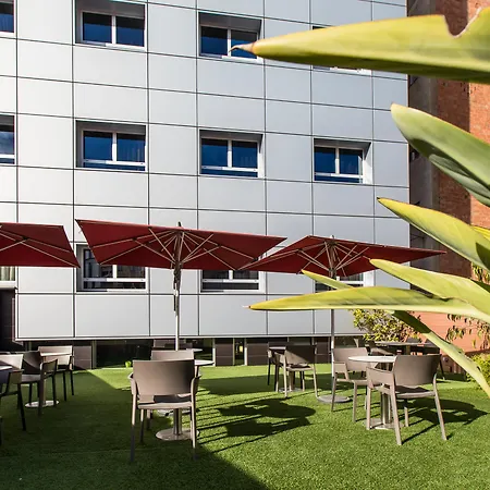 Hotel Leonardo Boutique Sagrada Familia 3*