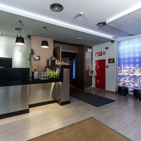Leonardo Boutique Sagrada Familia 3* Barcellona
